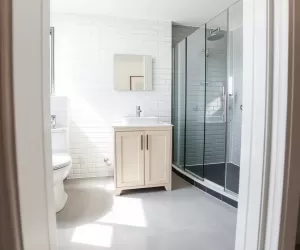 Remont łazienki tanim kosztem